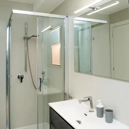 Coral Apartment *